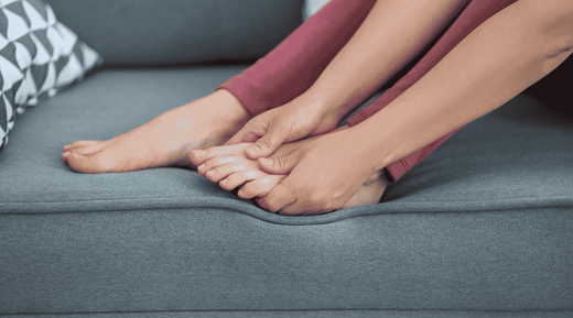 Was hilft bei Fersensporn? Soforthilfe, Übungen & Behandlung – der komplette Guide