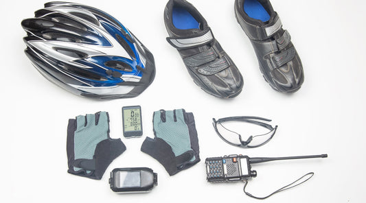 Fahrradhelm, Radschuhe und Zubehör für Radsport