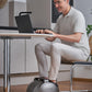 Fußmassagegerät Orthomechanik Anwendung Büro